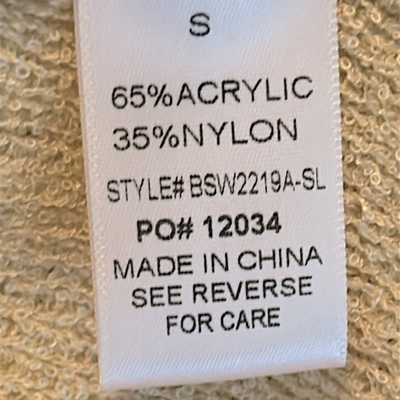 Lisa Robertson Women’s Creamy Knit Sleeveless Sweater Size S - Picture 4 of 5